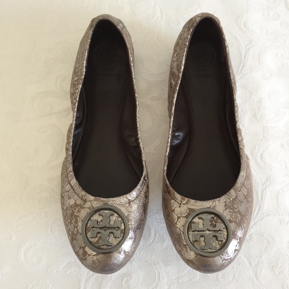 Tory Burch brow metallic logo flats